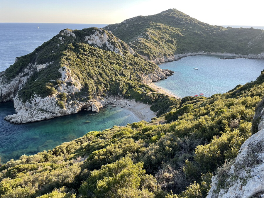 Familienurlaub am Meer: Porto Timoni ist ein Traumstrand auf Korfu