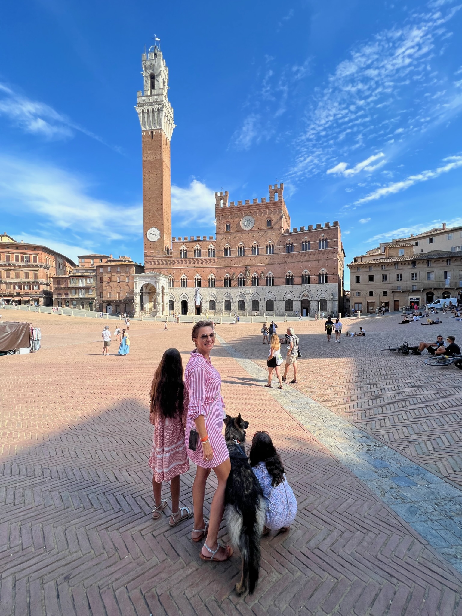 Toskana mit Kindern: Der berühmte autofreie Muschelplatz in Siena