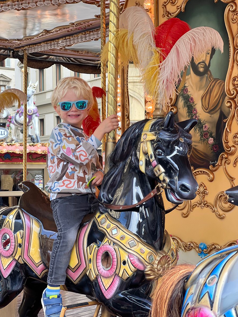 Unsere Tipps für Florenz mit Kindern: das Karussell auf der Piazza Repubblica ist ein Kinder-Klassiker in Florenz. (Foto: Tenuta delle Rose)