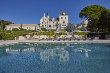 Märchenschloss mit Pool – willkommen im Château Les Carrasses!
