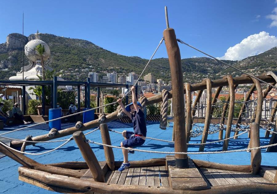 Suedfrankreich-mit-Kindern-Musee Oceanographique-Spielplatz-Monaco