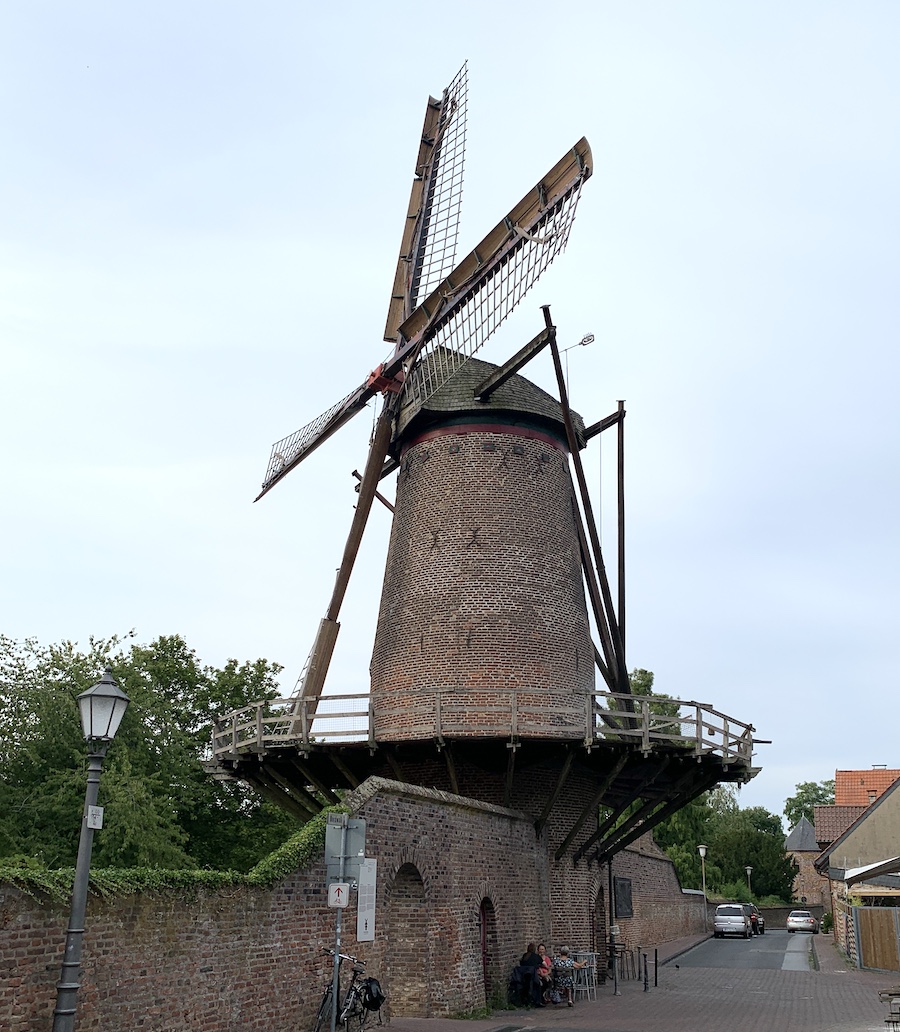 Vom Korn zum Brot: In Xantens Kriemhild-Mühle könnt ihr staunen und genießen (Foto: Pelzer)