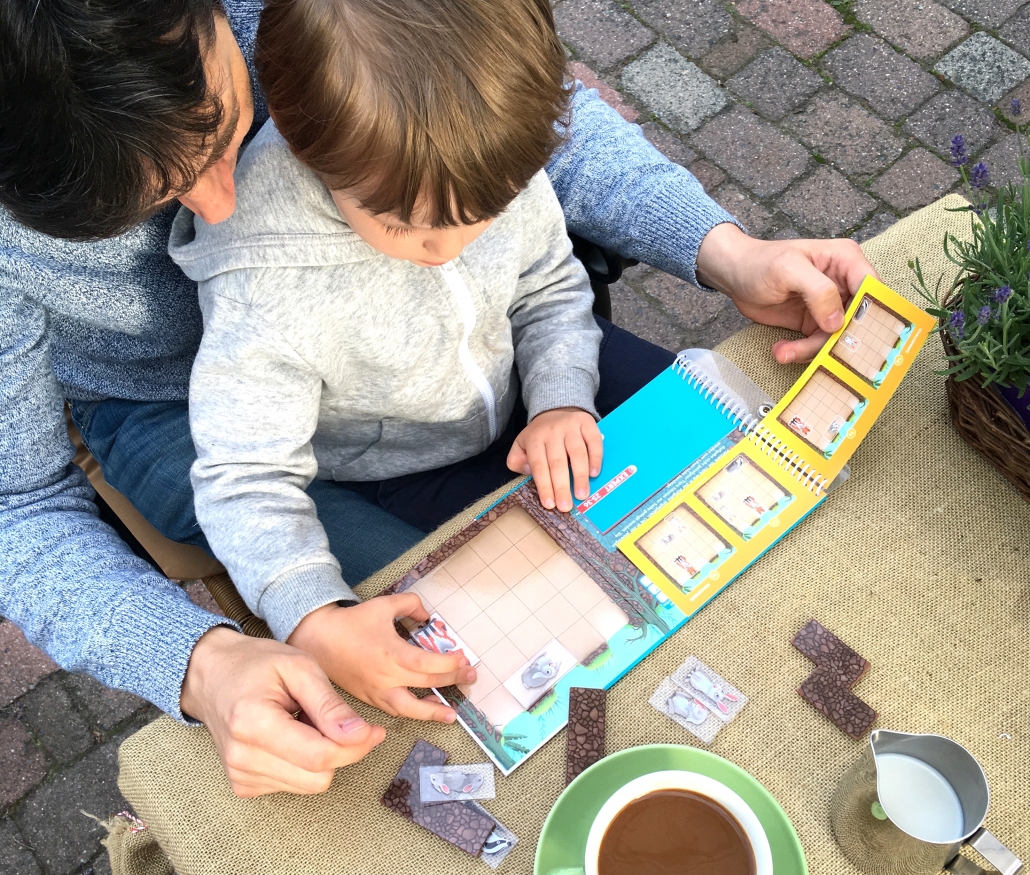 Smartgames  Reisespiel Tangoes Objekte Objects   Reise Beschäftigung Kind Spiel 