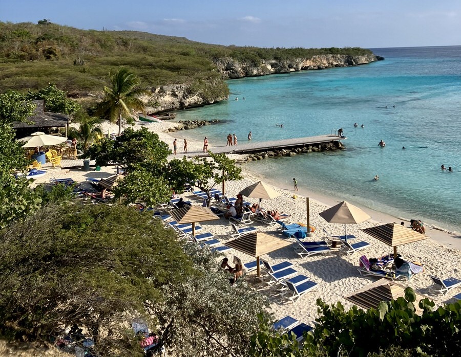 Curaçao mit Kindern - die Playa Porto Mari gehörte zu unseren Lieblingsstränden auf der Insel. (Foto: Vanessa Bujak)