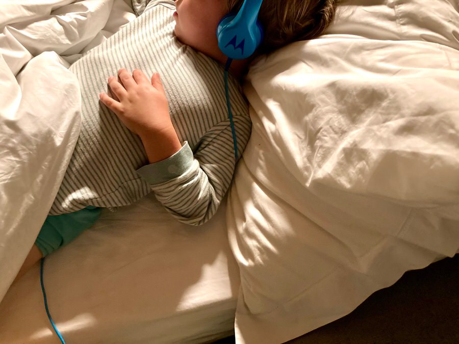 Ihr findet auf der Hörspiel Player App auch viele schöne Einschlafgeschichten Foto: Vanessa Bujak