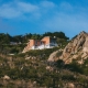 Die Guincho Bay Villa liegt unglaublich malerisch Mitten im Naturpark Serra de Sintra auf einem Felsen mit Meerblick