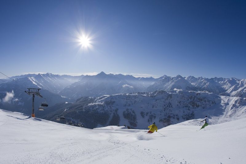 Skifahren auf dem Penken im Zillertal - ein tolles familienfreundliches Skigebiet! Kinder, Winter